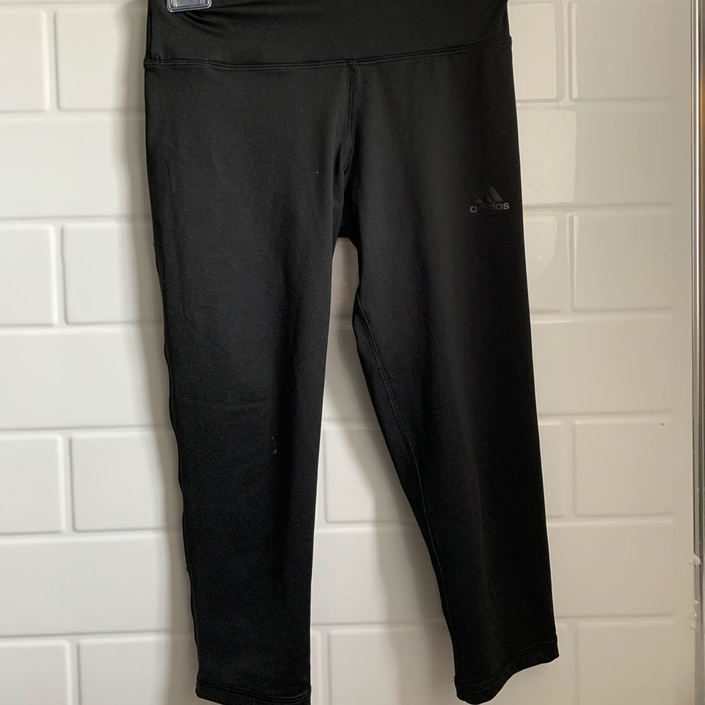 Cropped Adidas leggings